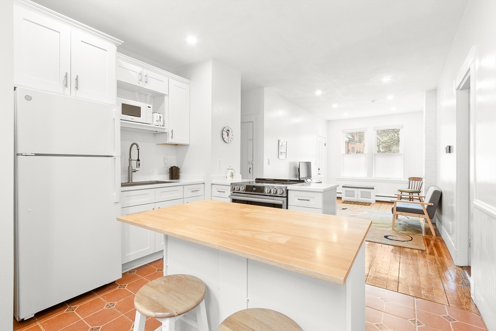 244 Cypress St 2