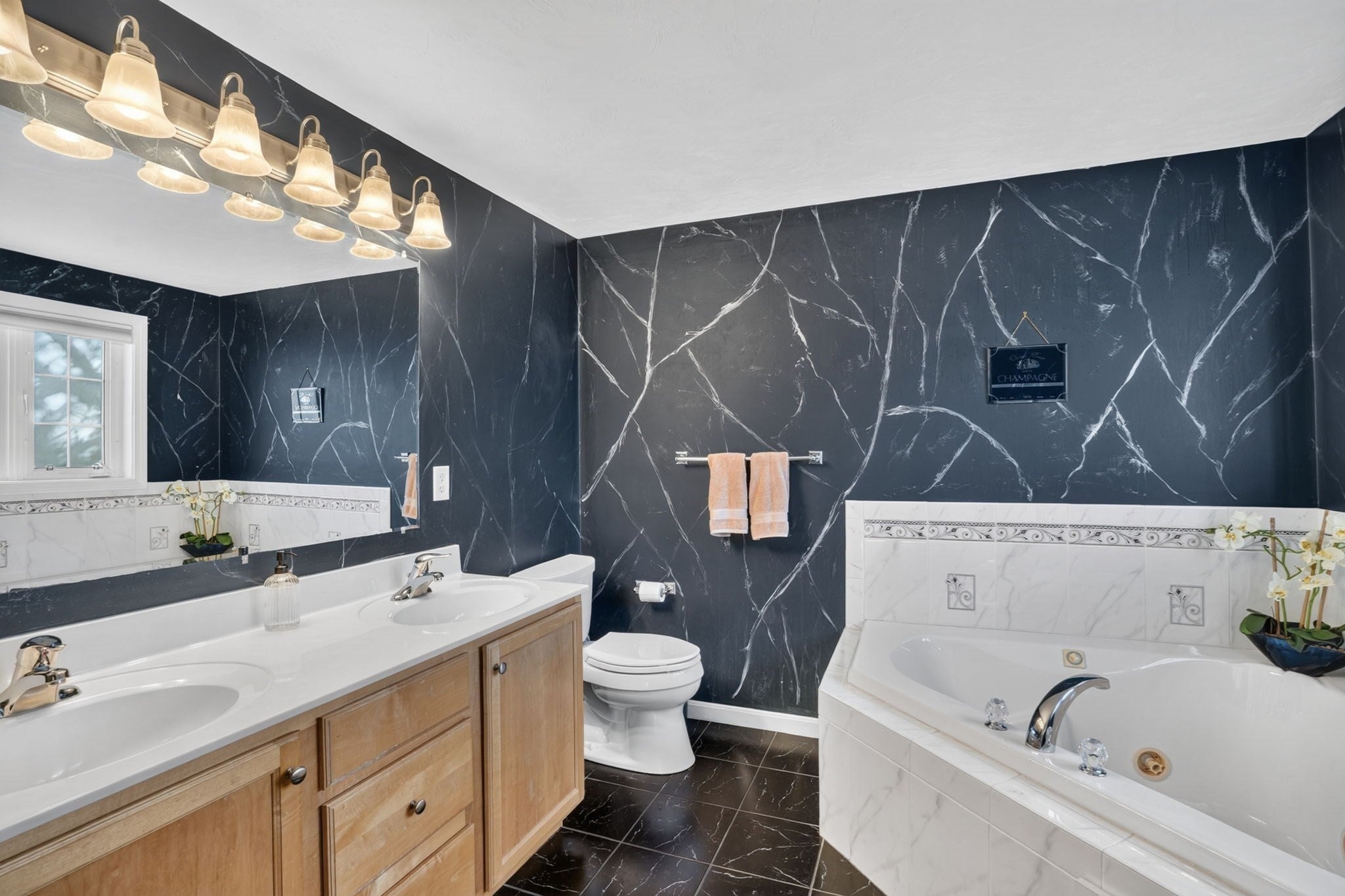 1 Tanglewood Park Dr #1, Haverhill, MA, 1 Tanglewood Park Dr #1, Haverhill, MA Photo #28