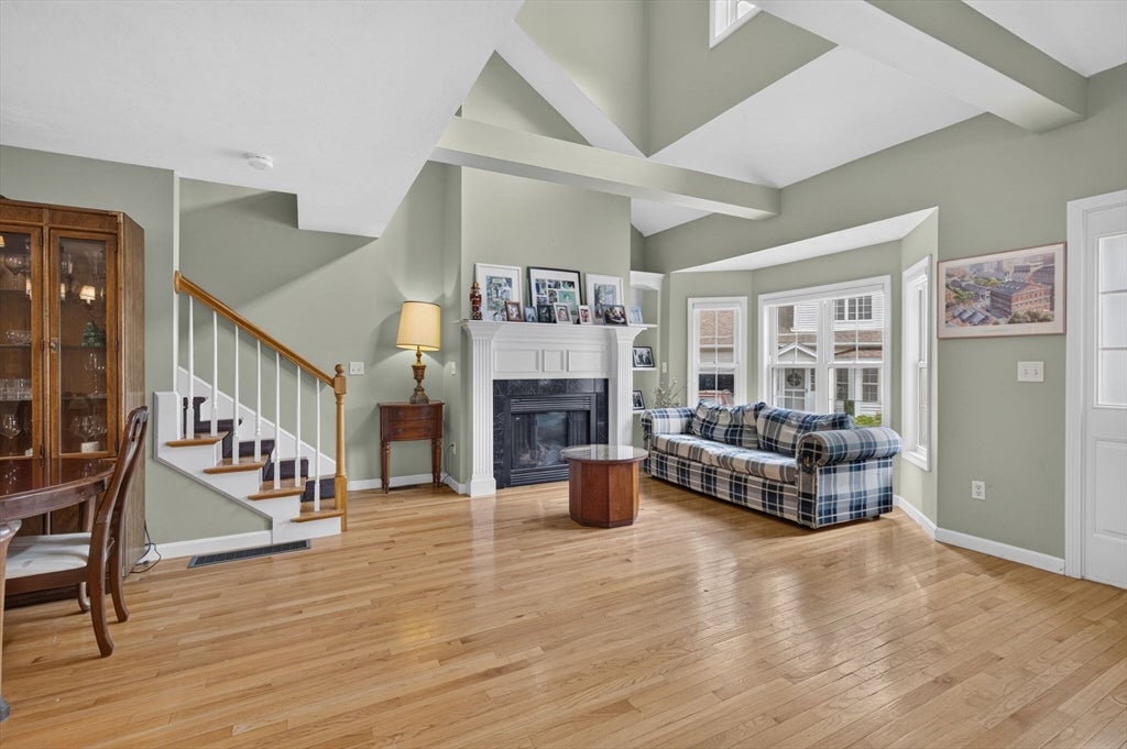 1 Tanglewood Park Dr #1, Haverhill, MA, 1 Tanglewood Park Dr #1, Haverhill, MA Photo #5