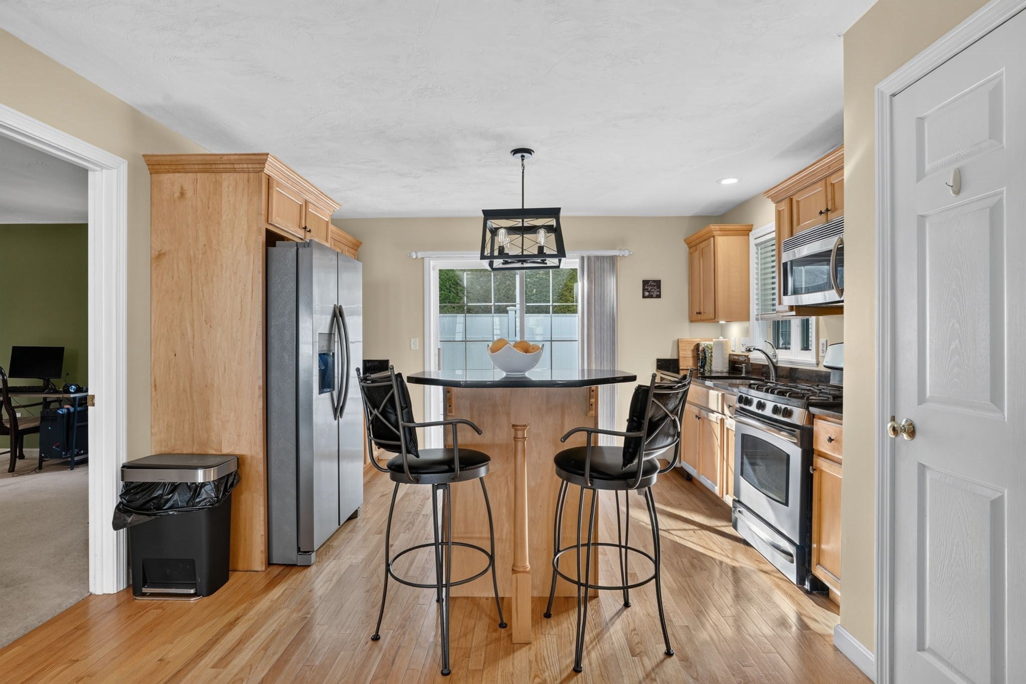 1 Tanglewood Park Dr #1, Haverhill, MA, 1 Tanglewood Park Dr #1, Haverhill, MA Photo #9