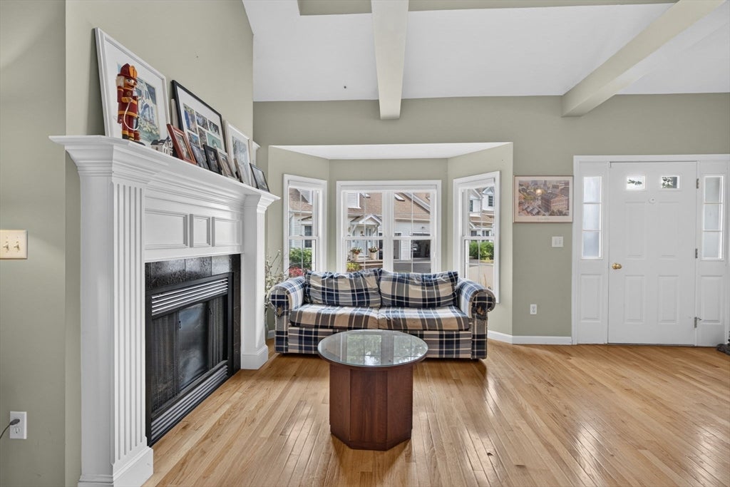 1 Tanglewood Park Dr #1, Haverhill, MA, 1 Tanglewood Park Dr #1, Haverhill, MA Photo #3