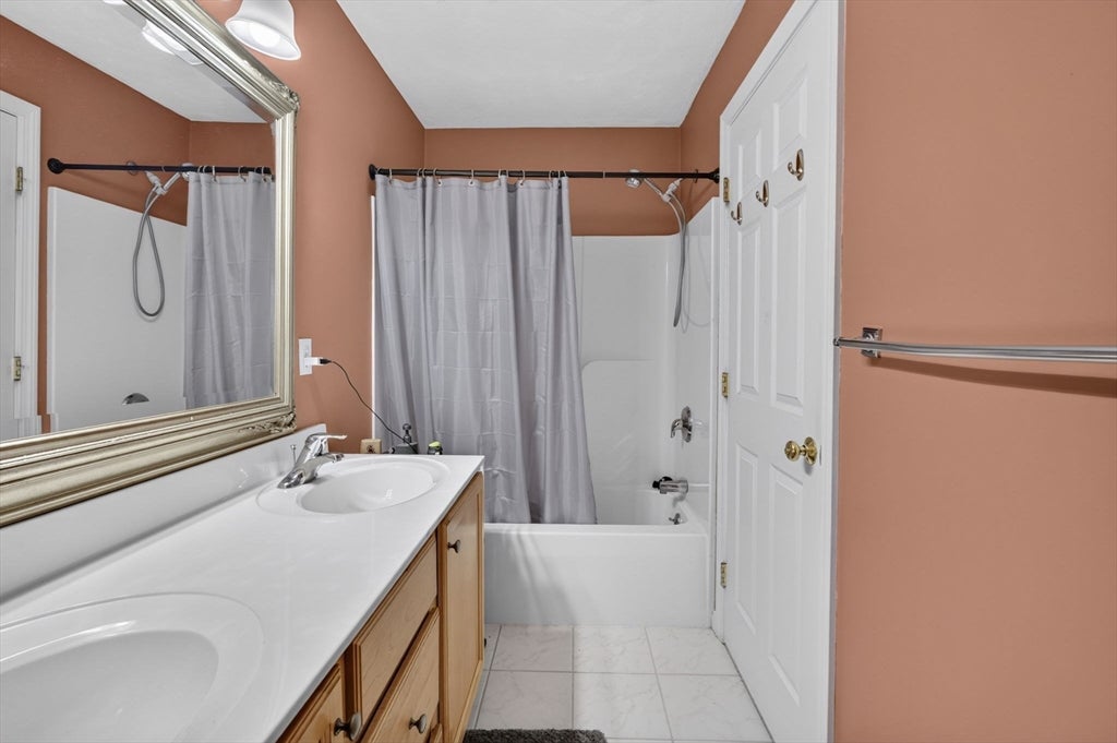 1 Tanglewood Park Dr #1, Haverhill, MA, 1 Tanglewood Park Dr #1, Haverhill, MA Photo #23