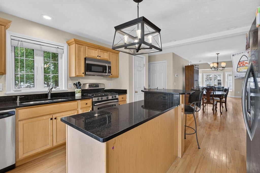 1 Tanglewood Park Dr #1, Haverhill, MA, 1 Tanglewood Park Dr #1, Haverhill, MA Photo #12