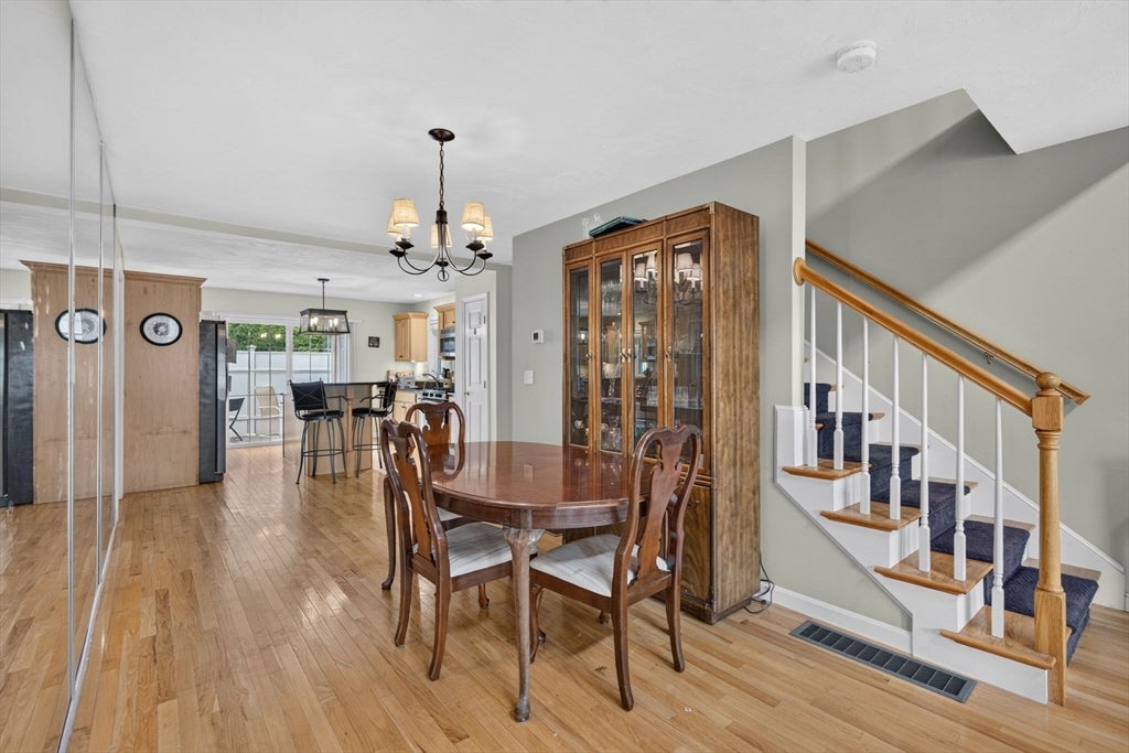 1 Tanglewood Park Dr #1, Haverhill, MA, 1 Tanglewood Park Dr #1, Haverhill, MA Photo #7