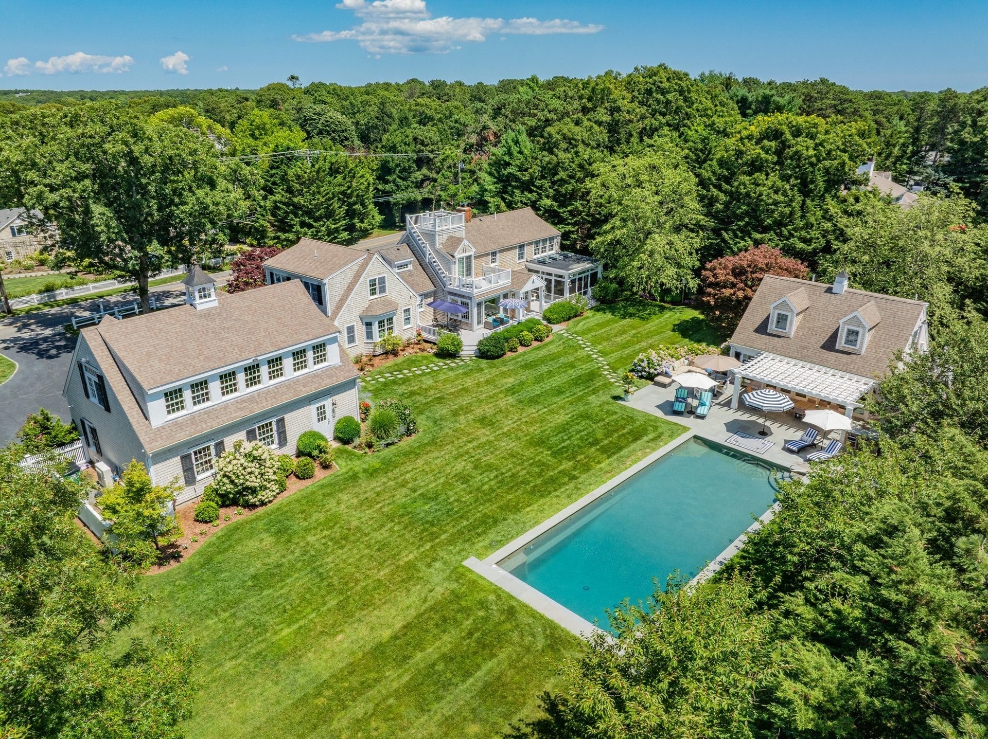 313 Bridge Street, Barnstable, MA, 313 Bridge Street, Barnstable, MA Photo #2