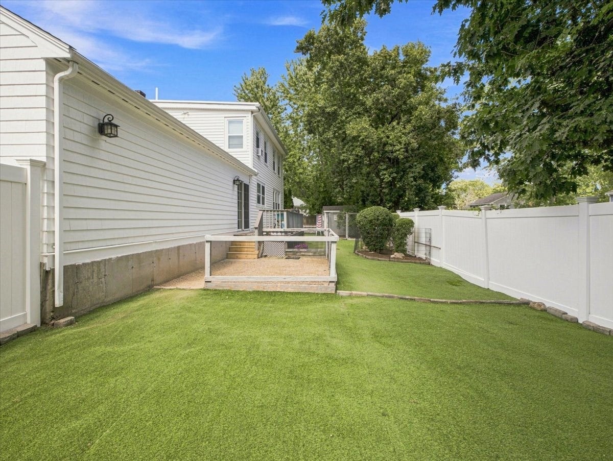 10 Azalea Cir, Dedham, MA, 10 Azalea Cir, Dedham, MA Photo #31