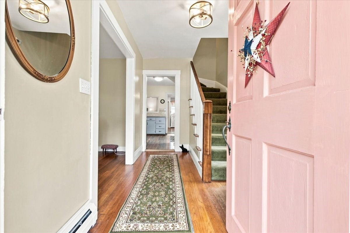 10 Azalea Cir