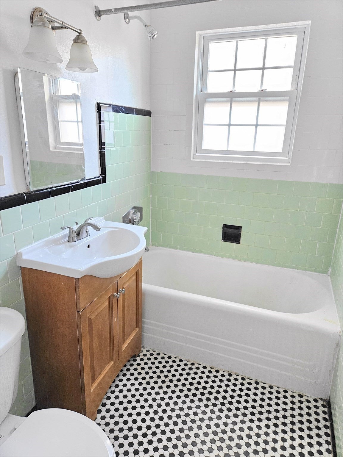 12 Hatherly Rd #1, Boston, MA, 12 Hatherly Rd #1, Boston, MA Photo #13