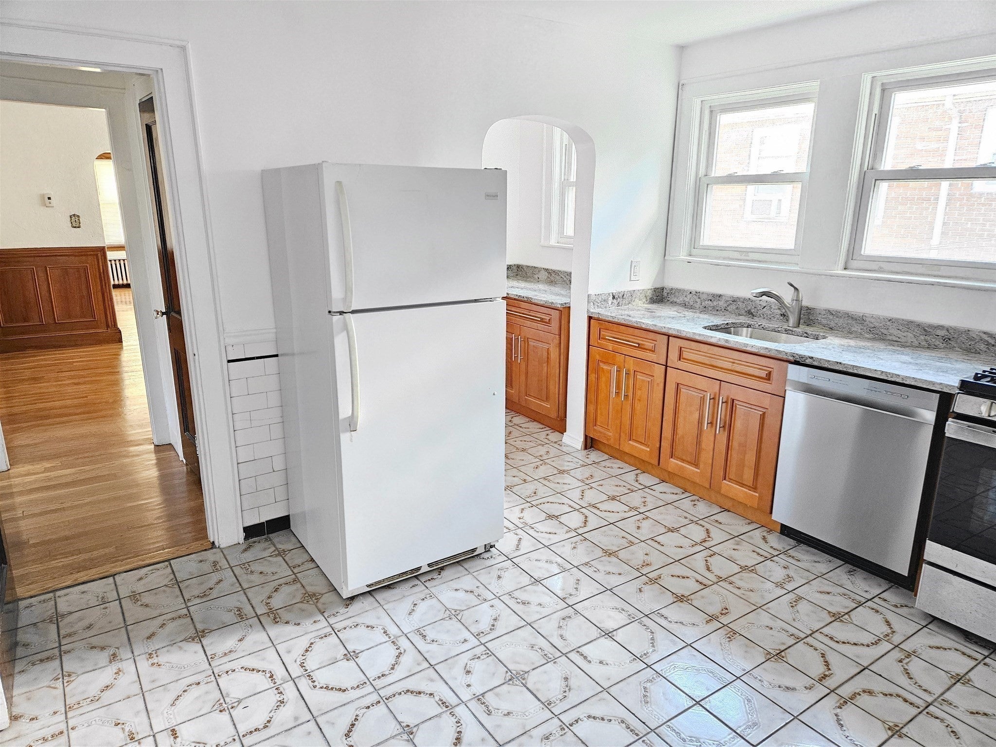 12 Hatherly Rd #1, Boston, MA, 12 Hatherly Rd #1, Boston, MA Photo #6