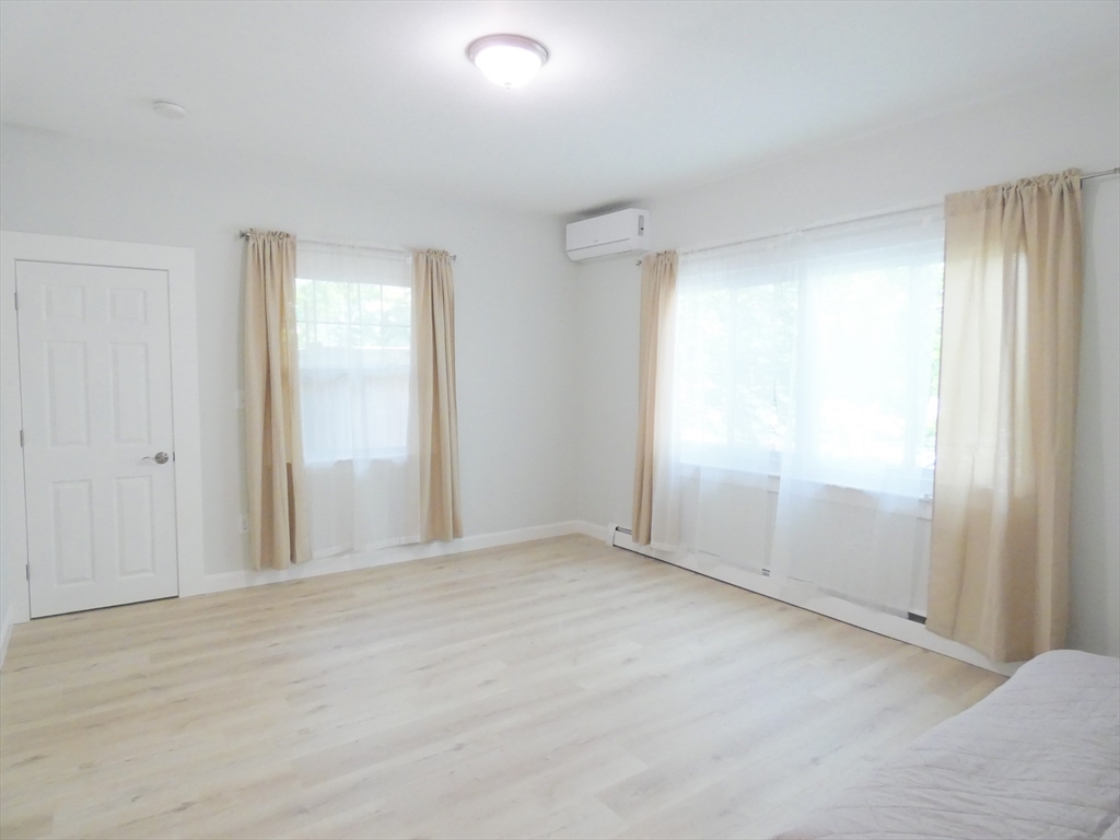 5 Kenwood St 2
