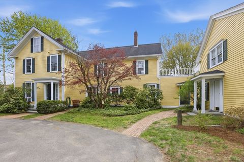 Photo of 362 King St, Littleton, MA 01460 (MLS # 73510899)