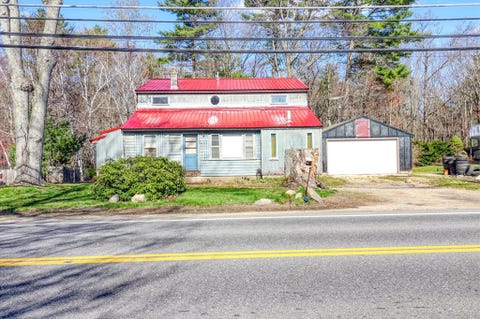 Photo of 319 Main Street, Plaistow, NH 03865 (MLS # 73561116)