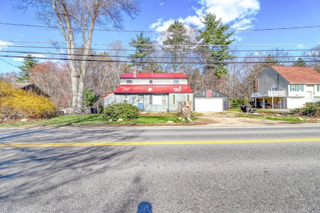 319 Main Street, Plaistow, NH Photo #13