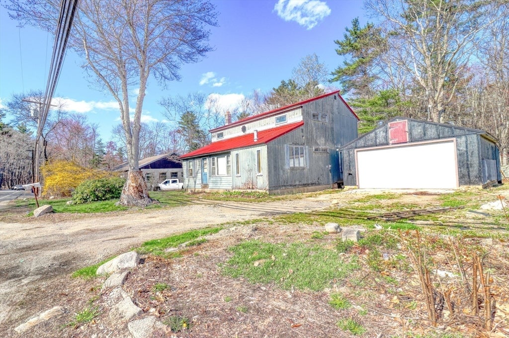 319 Main Street, Plaistow, NH Photo #1