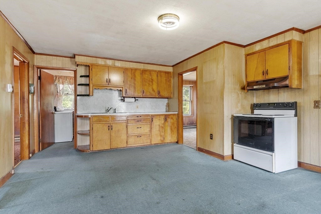 282 Lancaster St, Leominster, MA, 282 Lancaster St, Leominster, MA Photo #6
