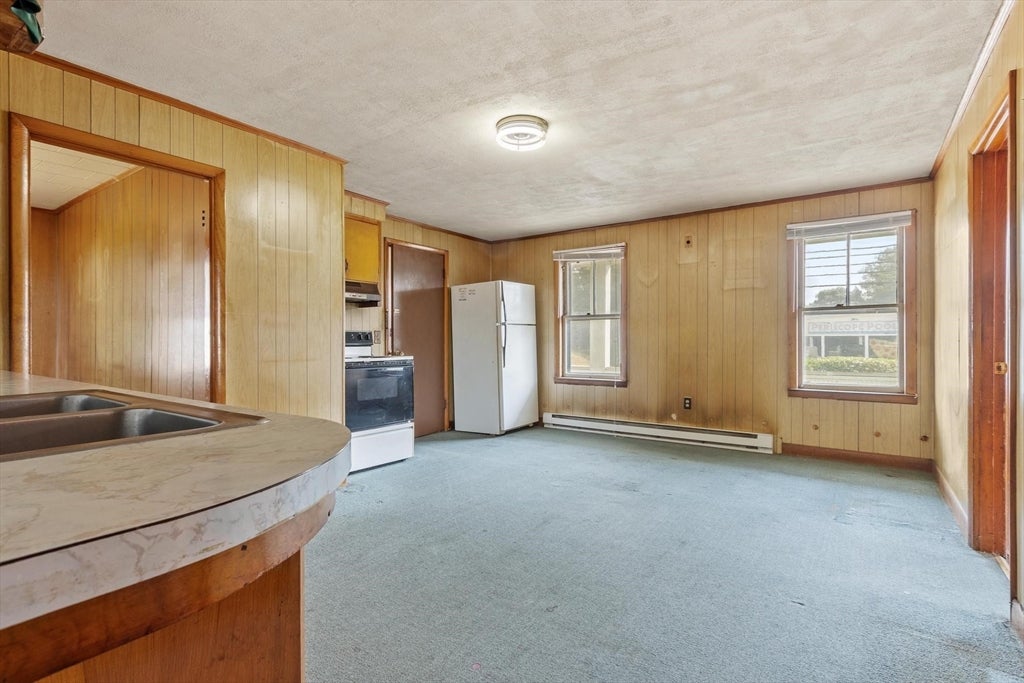 282 Lancaster St, Leominster, MA, 282 Lancaster St, Leominster, MA Photo #11