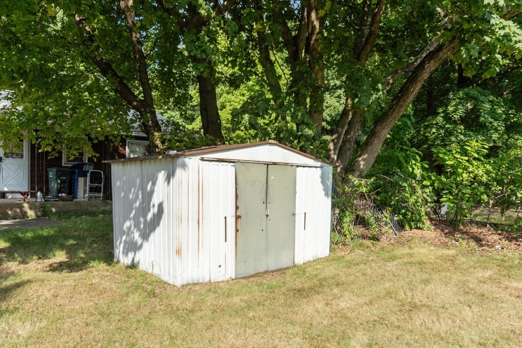 282 Lancaster St, Leominster, MA, 282 Lancaster St, Leominster, MA Photo #10