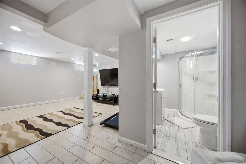 636 Dighton Ave, Taunton, MA, 636 Dighton Ave, Taunton, MA Photo #26