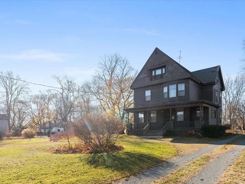 889 Gardners Neck Rd. Swansea MA 02777