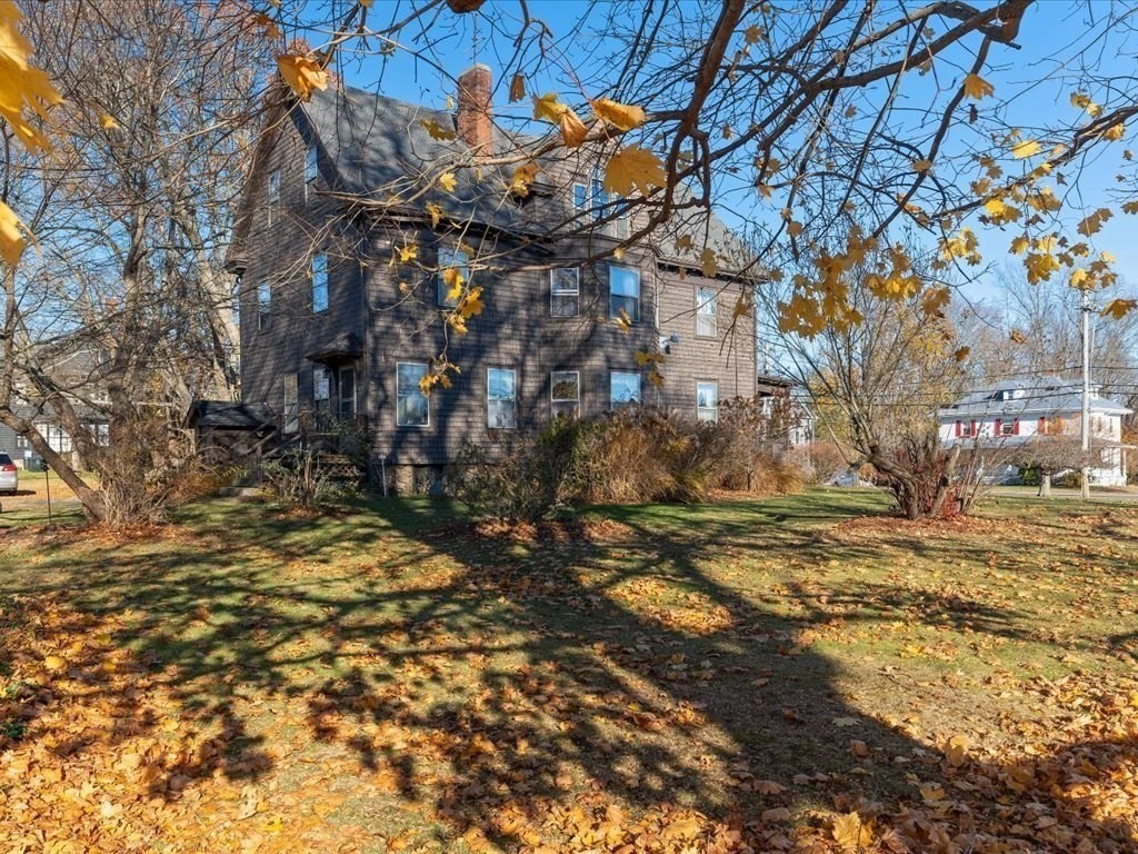 889 Gardners Neck Rd.