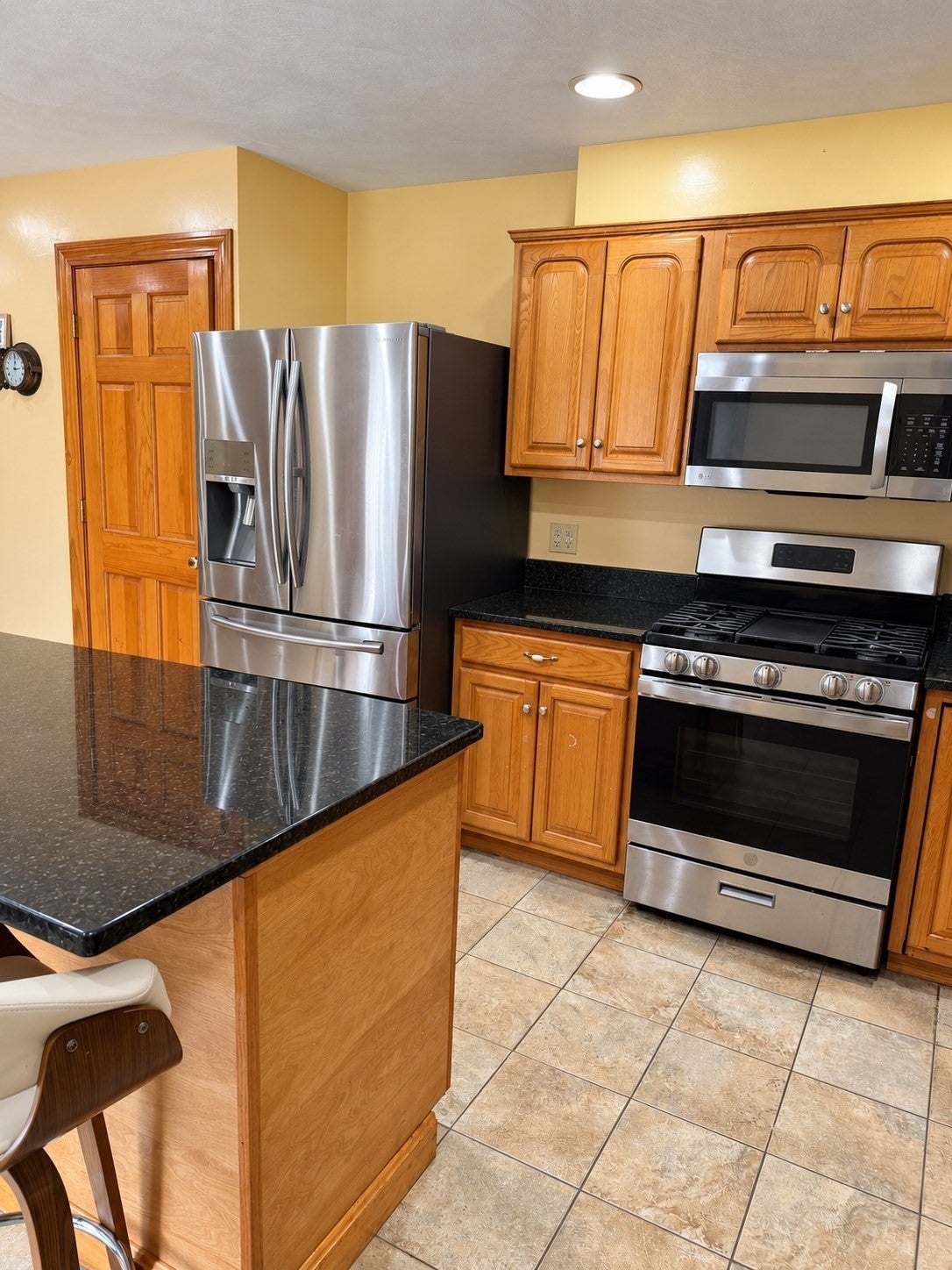 12 Pine St, Rehoboth, MA, 12 Pine St, Rehoboth, MA Photo #6