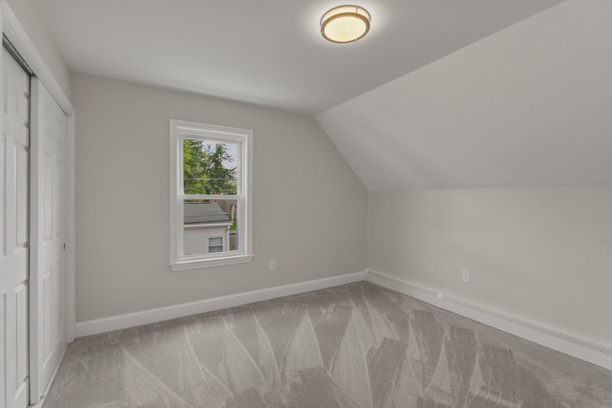 12 L St, Lowell, MA, 12 L St, Lowell, MA Photo #12