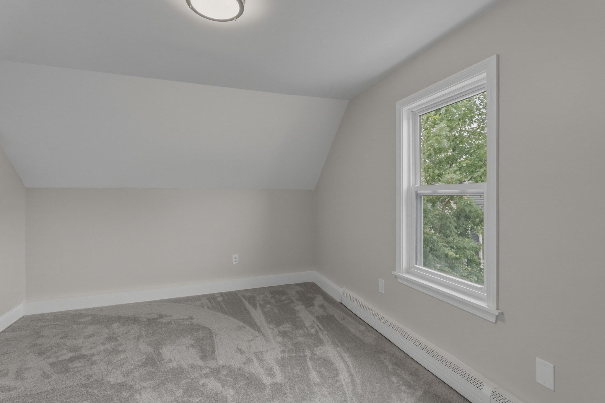 12 L St, Lowell, MA, 12 L St, Lowell, MA Photo #17