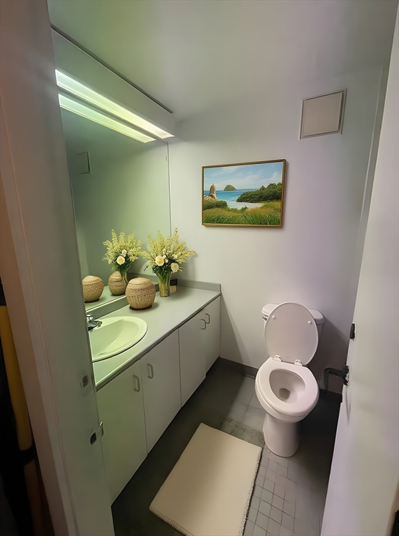 61 Brookline Avenue 209