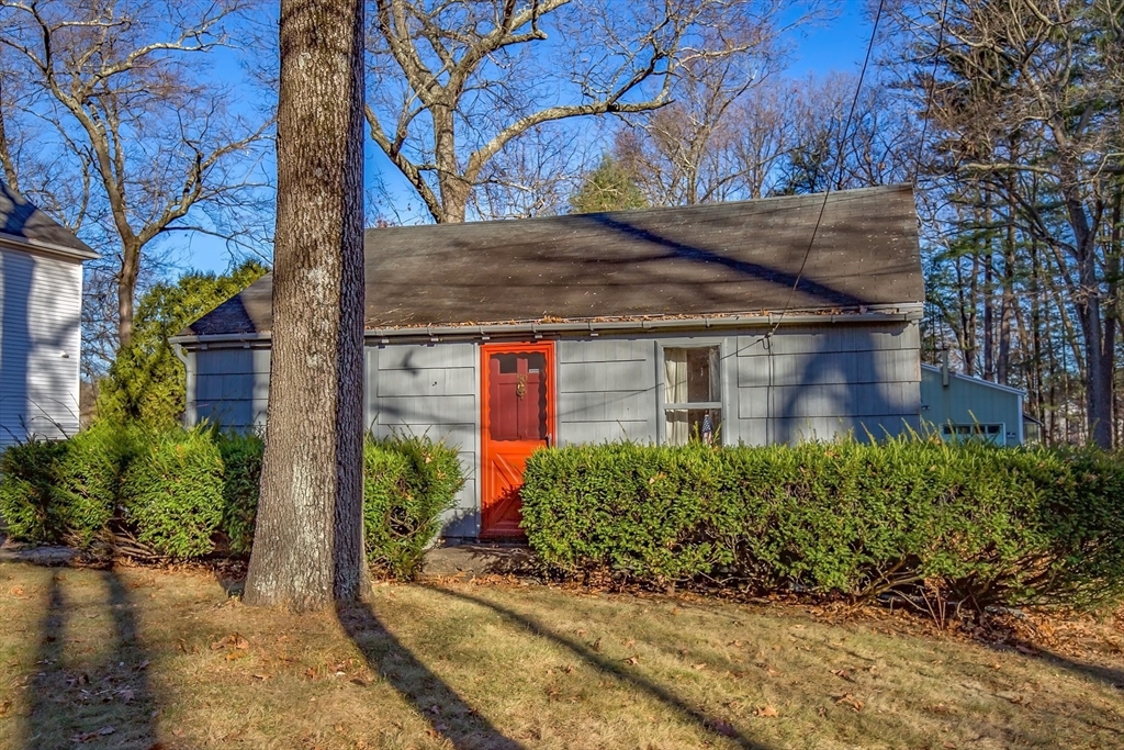 56 Summer Dr