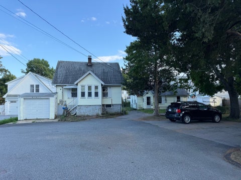 Photo of 3 Somerville Ave, Braintree, MA 02184 (MLS # 73589112)