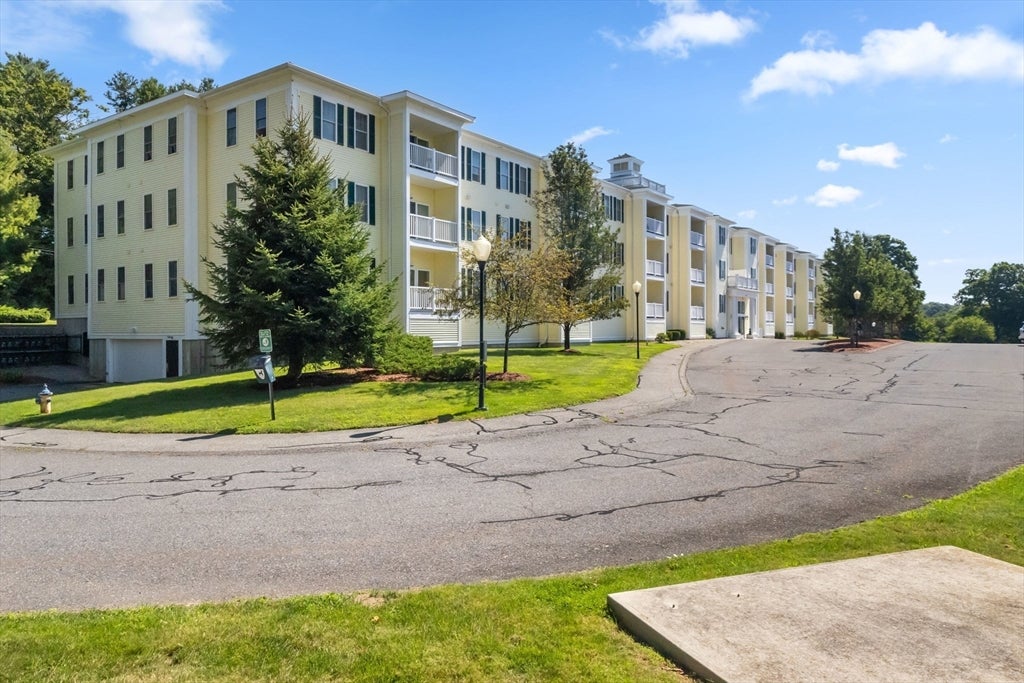 1818 Main Street #216, Holden, MA Photo #39