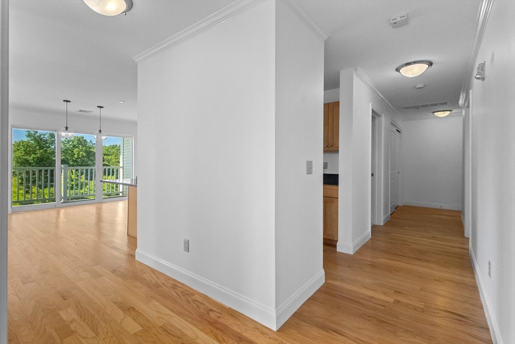 1818 Main Street #216, Holden, MA Photo #9
