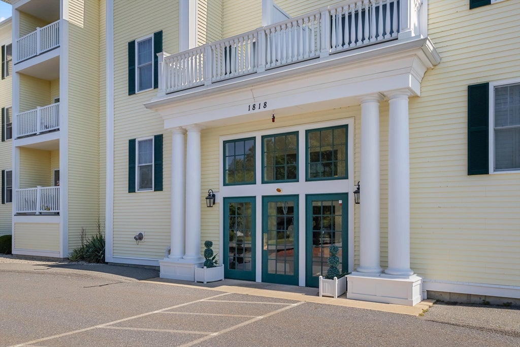 1818 Main Street #216, Holden, MA Photo #3