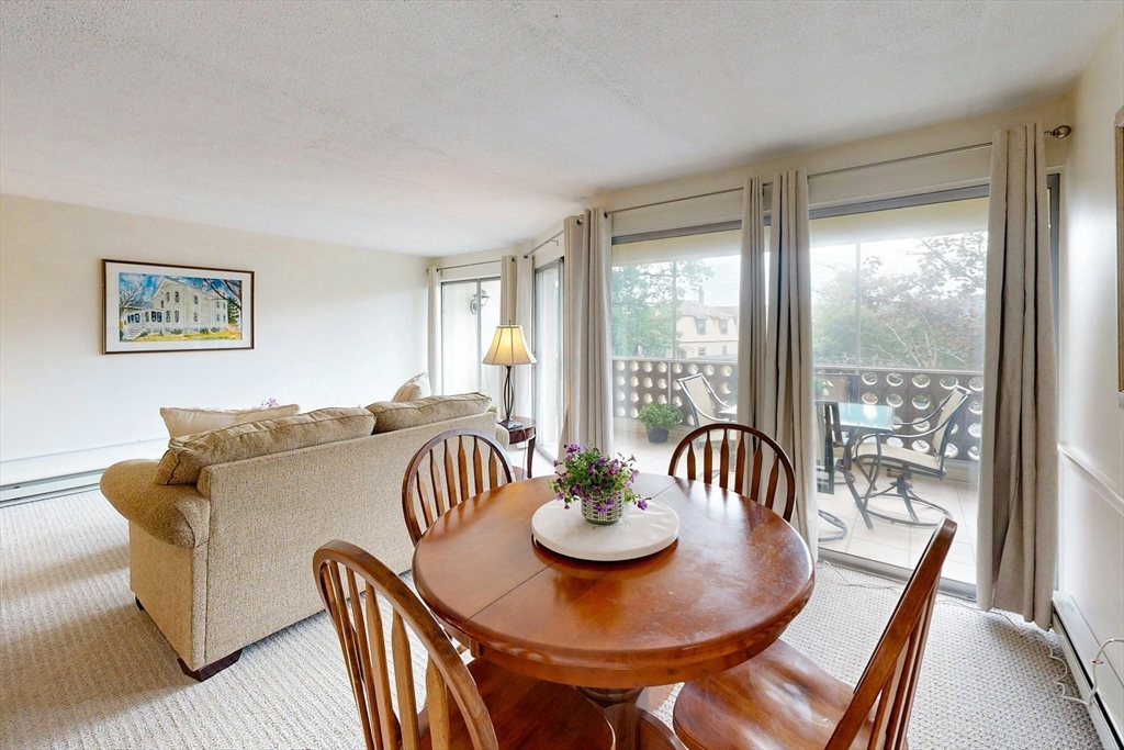 53 Melrose 3B