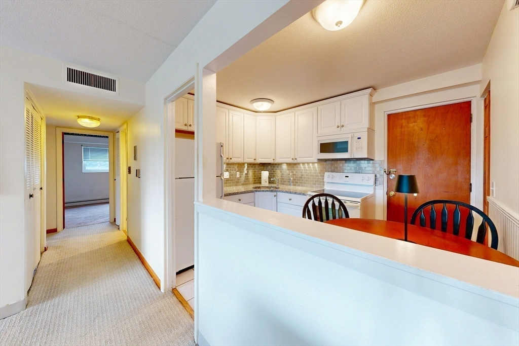 53 Melrose 3B
