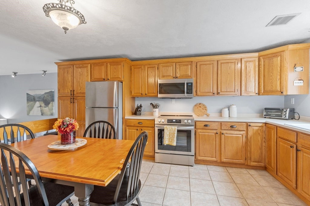 334 Sterling St A1