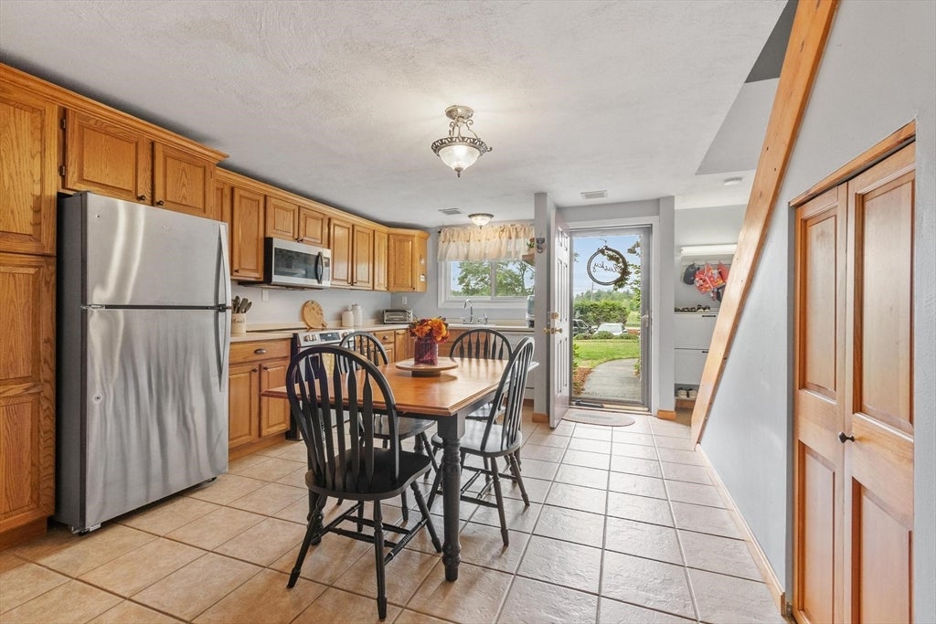 334 Sterling St A1