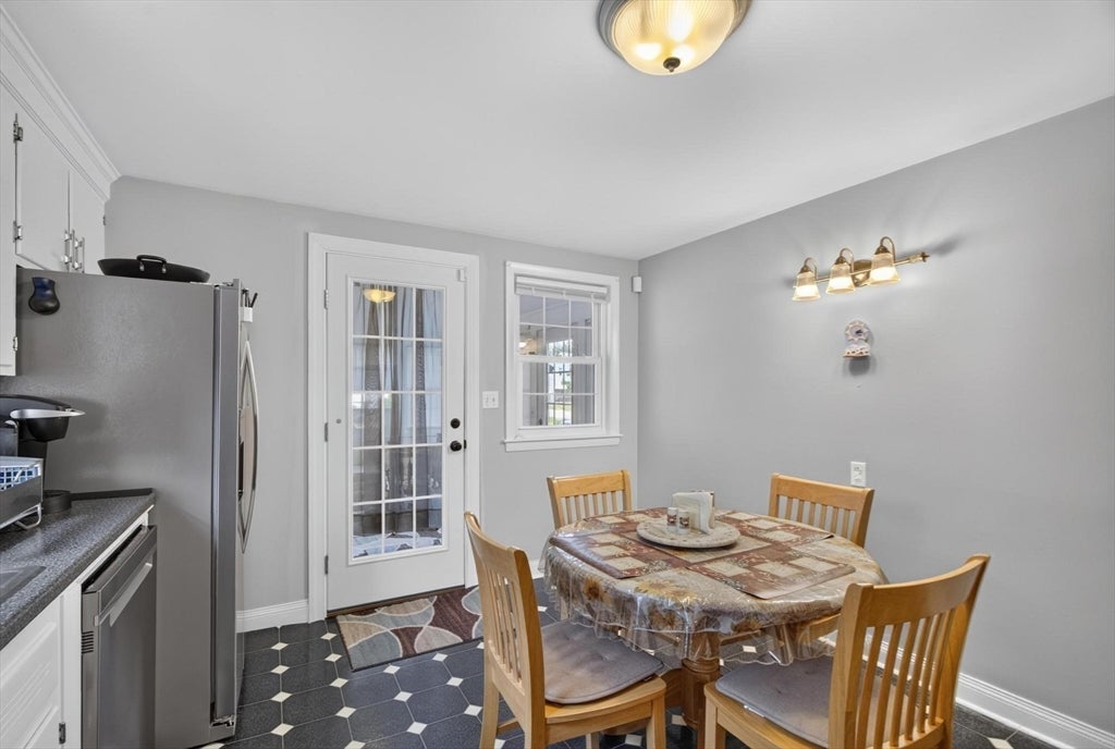 12 Claude Rd, Chelmsford, MA, 12 Claude Rd, Chelmsford, MA Photo #4