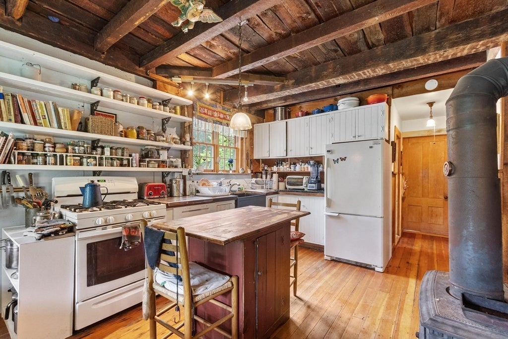 115 Ball Hill Rd, Princeton, MA Photo #7