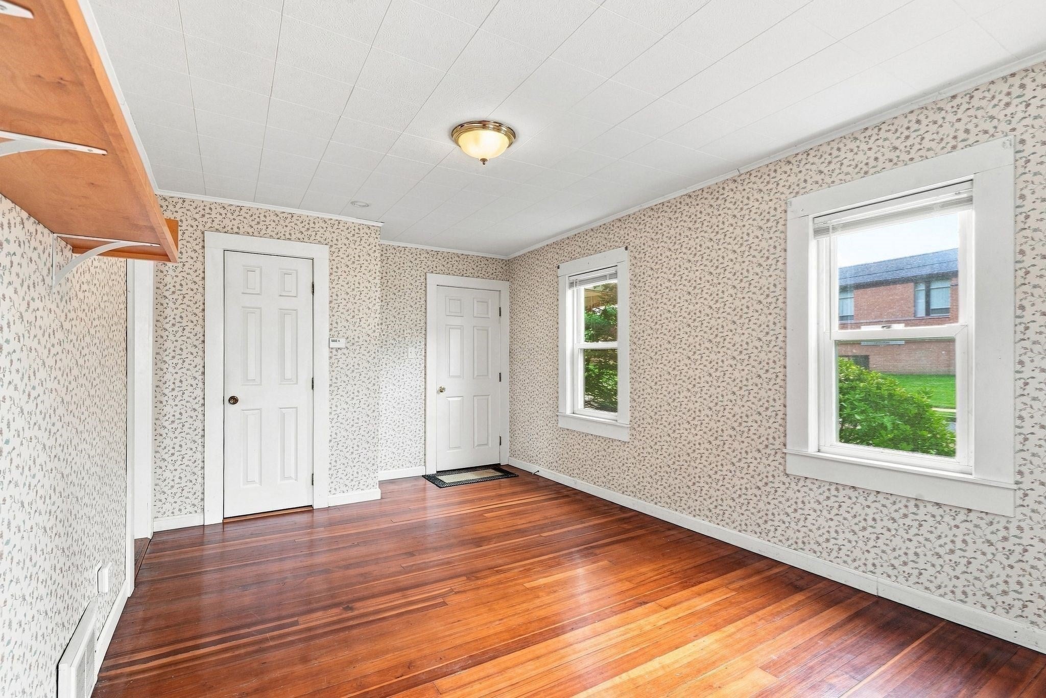 255 Center St, Ludlow, MA, 255 Center St, Ludlow, MA Photo #7