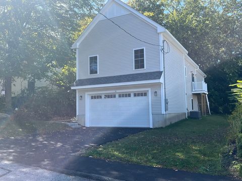 16 Clinton St Marlborough MA 01752