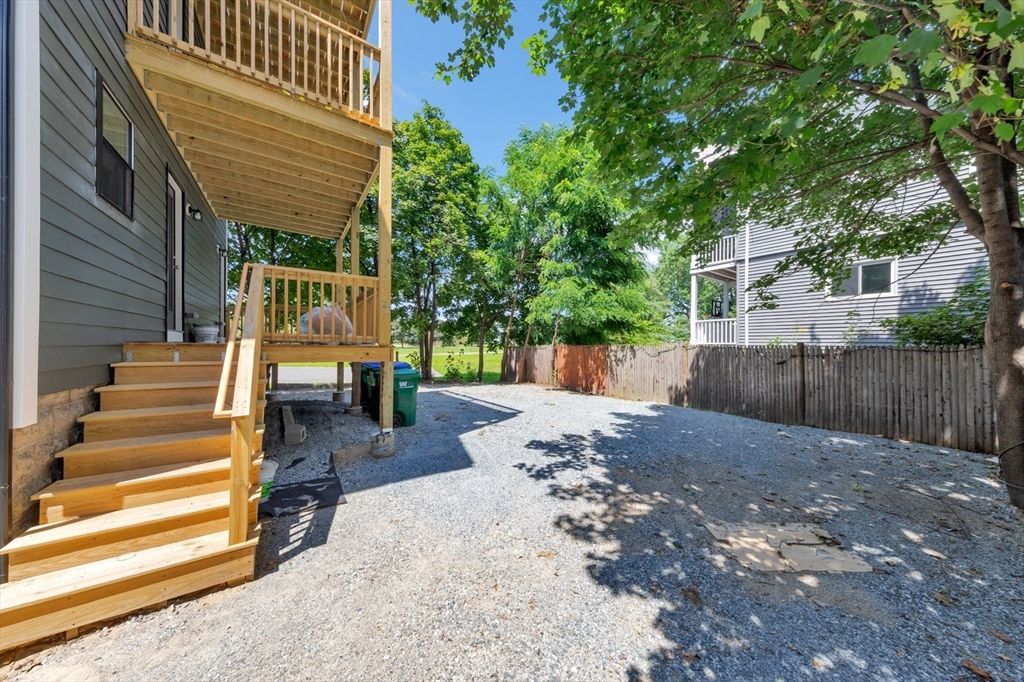 161 Fourth St #1, Medford, MA Photo #8
