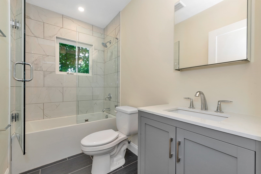 161 Fourth St #1, Medford, MA Photo #23