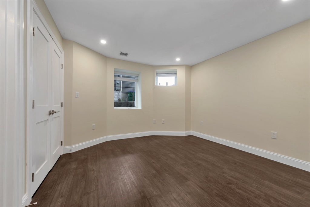 161 Fourth St #1, Medford, MA Photo #41