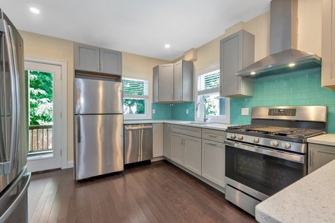 Photo of 161 Fourth St #1, Medford, MA 02155 (MLS # 73483581)