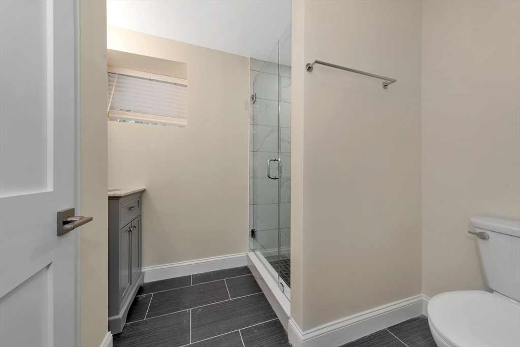 161 Fourth St #1, Medford, MA Photo #39