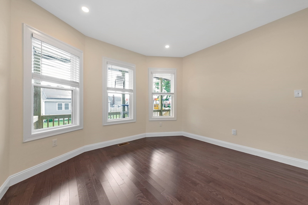 161 Fourth St #1, Medford, MA Photo #38