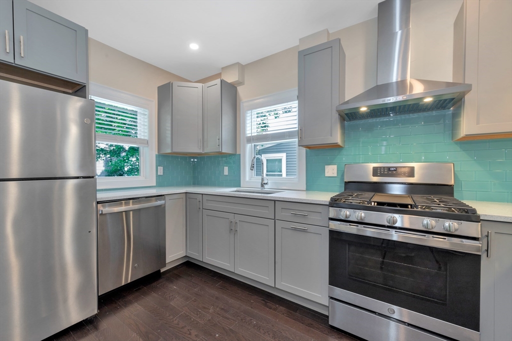 161 Fourth St #1, Medford, MA Photo #15