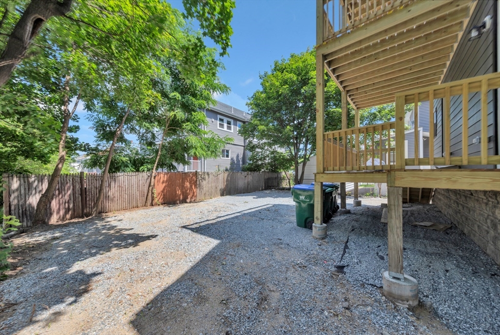 161 Fourth St #1, Medford, MA Photo #7