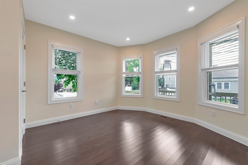 161 Fourth St #1, Medford, MA Photo #22